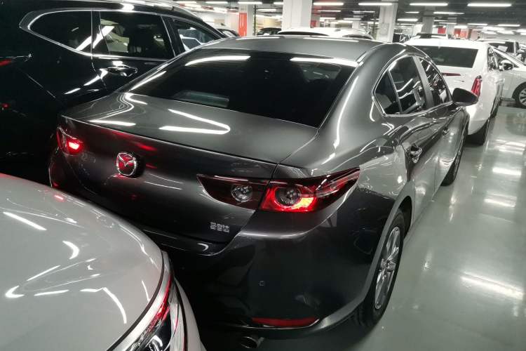 Used Mazda Mazda 3 Axela 2023 2.0L Automatic Zhiqing Edition