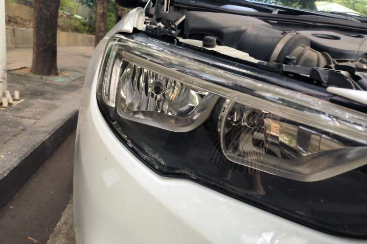 Used Buick Regal 2017 20T Elite Edition Right Front Headlight