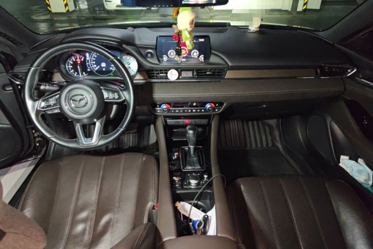 Used Mazda Atenza 2020 2.5L Sky Blue Prestige Edition Center Console