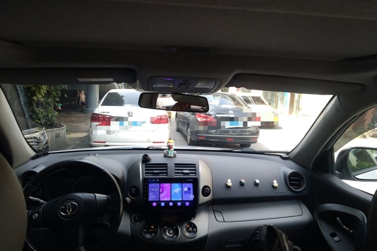 Used Toyota RAV4 2009 2.4L Automatic Luxury Edition
