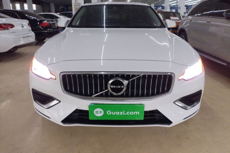 Used Volvo S60 2021 T3 SmartDrive Luxury Edition