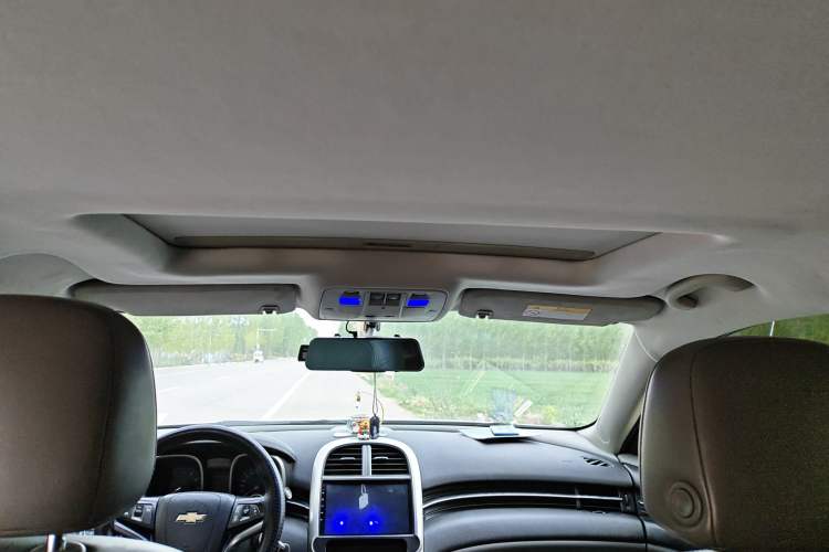 Used Chevrolet Malibu 2014 2.0L Automatic Luxury Edition Headliner