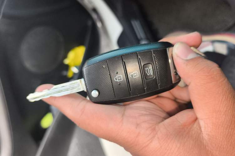 Used Kia K3 2016 1.6L Manual GL
