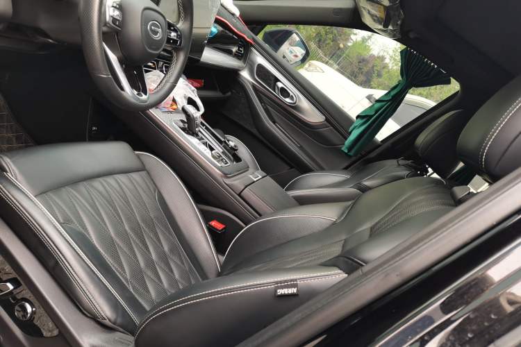 Used GAC Trumpchi GS8 2022 Linghang Series 2.0 TGDI Two-Wheel-Drive Luxury Smart Connectivity Version (7 Seats) Left Front Seat