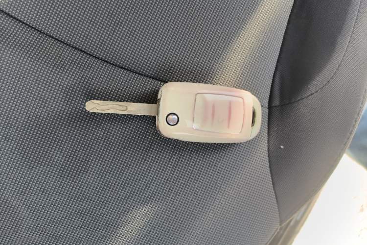 Used CHANGAN NEVO Lumin 2022 155 km – Refreshingly Sweet Edition Vehicle Key