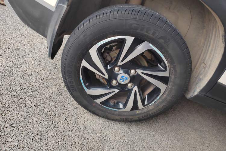 Used Baojun 510 2017 1.5L Manual Luxury Model
