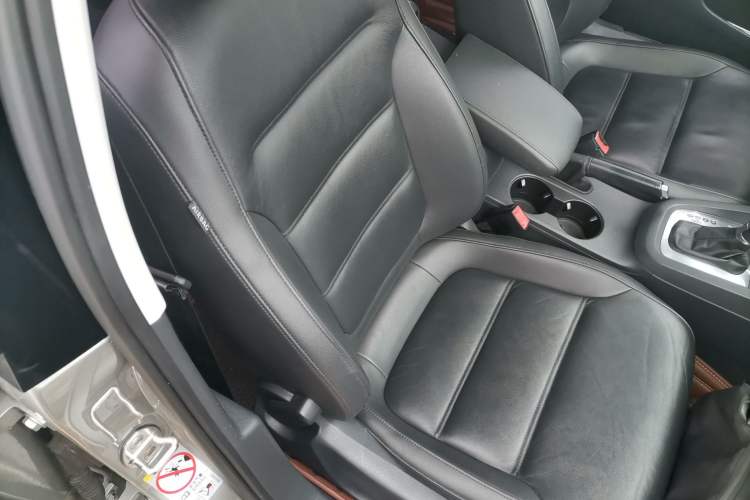 Used Volkswagen Sagitar 2014 1.4TSI Automatic Luxury Model
