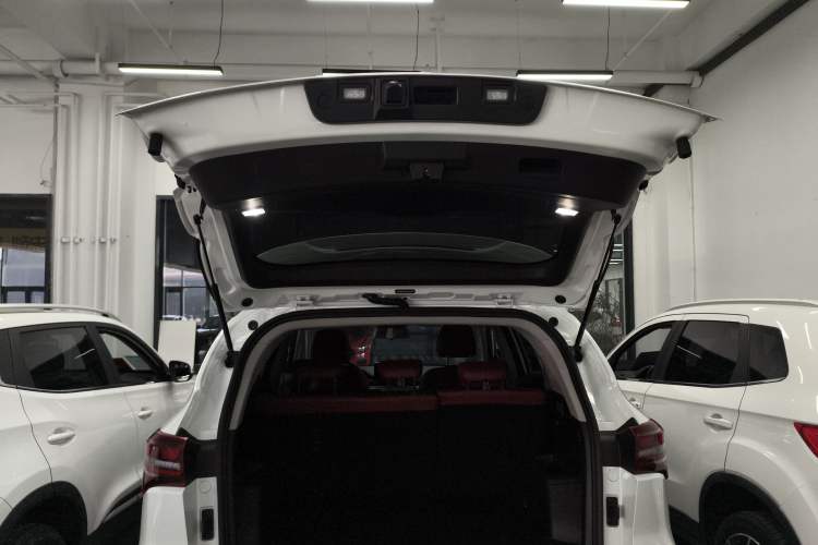 Used JETOUR X70 2025 1.5T DCT Zhenxiang Edition 5 Seats