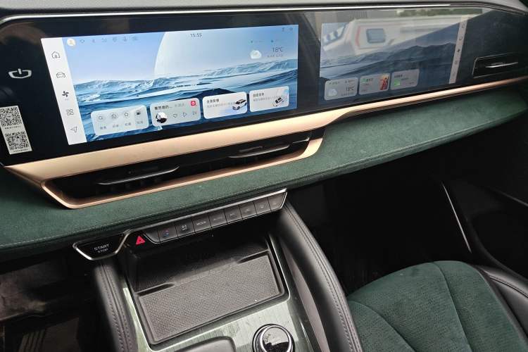 Used Geely Auto Monjaro L 2021 2.0TD High-Power Automatic All-Wheel-Drive Flagship Version Audio And AC Panel