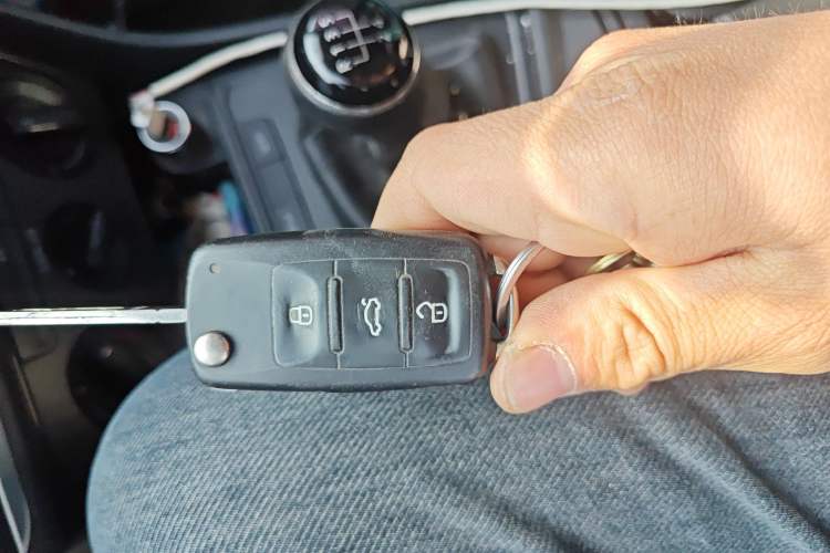 Used Volkswagen Lavida 2019 Lavida Start 1.5L Manual Fashion Edition China VI Standard Vehicle Key