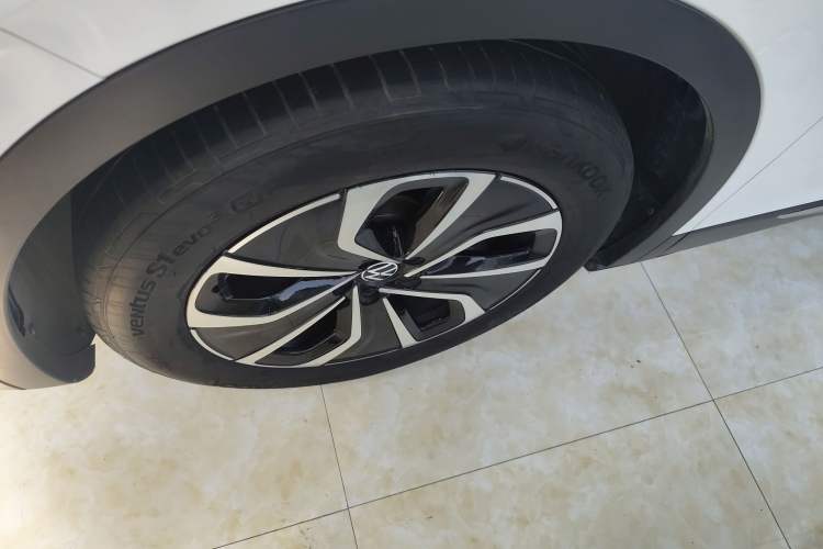 Used Volkswagen ID.4 X 2024 Pure & Smart Edition