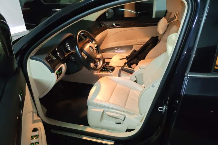 Used Skoda Superb 2013 1.8TSI Automatic MingShi Edition