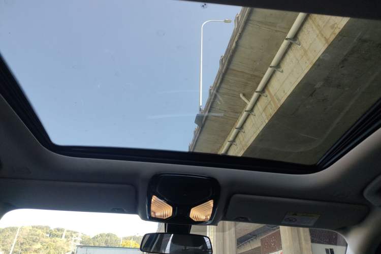 Used BMW 3 Series 2022 320i Sport Package