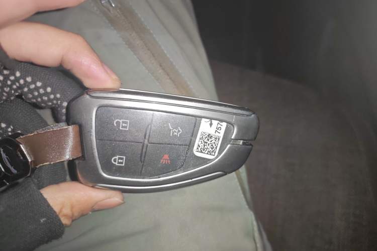 Used Buick Envision 2023 Encore Plus 652T Five-Seat Luxury Model Vehicle Key