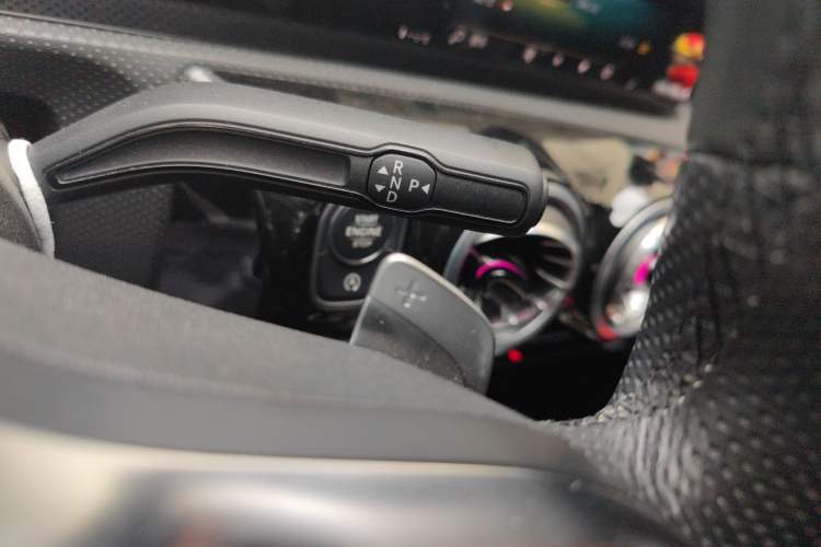 Used Mercedes-Benz A-Class 2021 A 200 L Sport Sedan Fashion Model Gear Lever