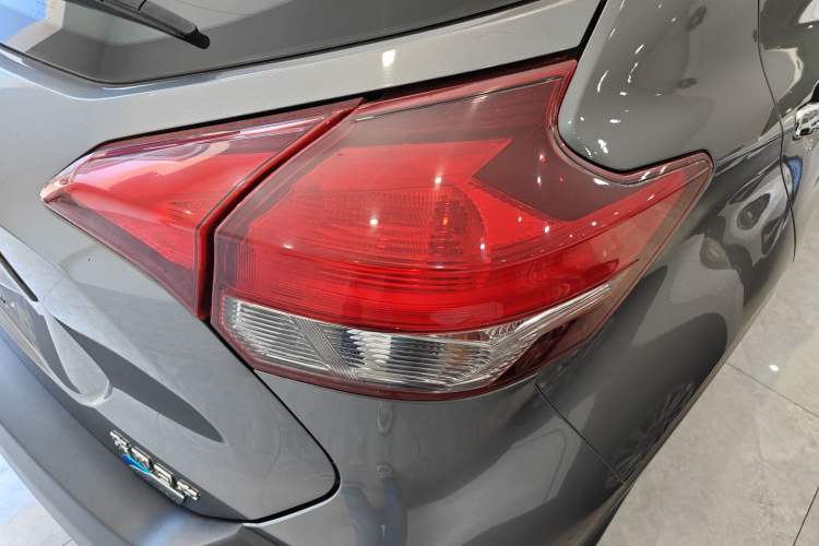 Used Nissan Kicks 2017 1.5L CVT Smart Drive Edition