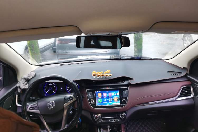 Used Changan Lingxuan 2017 1.6L Manual Happiness Edition
