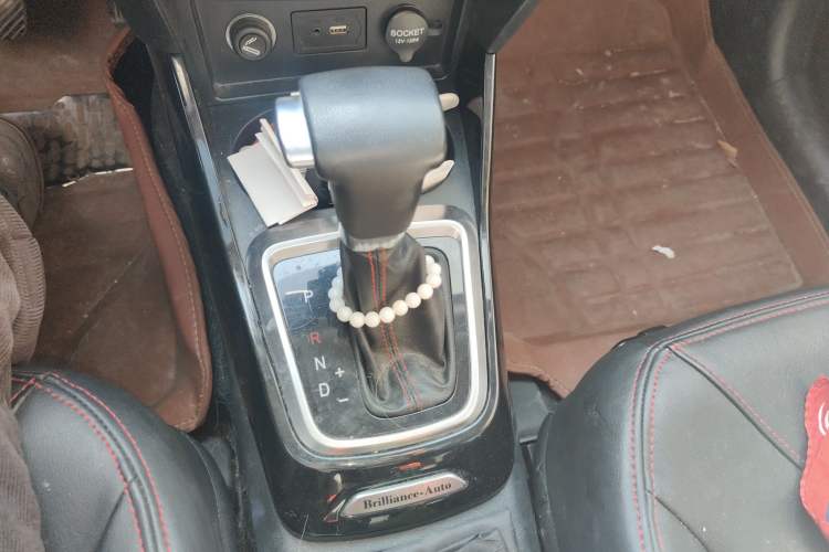 Used Brilliance V3 2016 1.5L Automatic Smart Version
