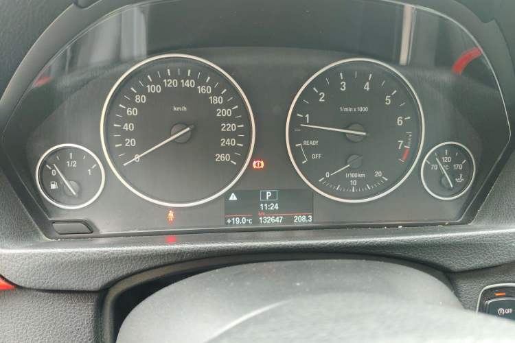 Used BMW 3 Series 2015 320i Fashion Model Instrument Cluster