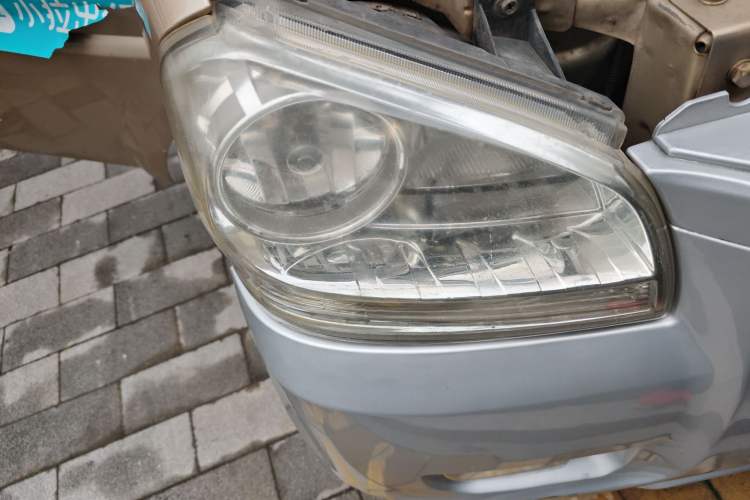 Used BAIC Weiwang 306 2013 1.2L Value Edition Basic 7-Seater A12 China IV Standard Right Front Headlight