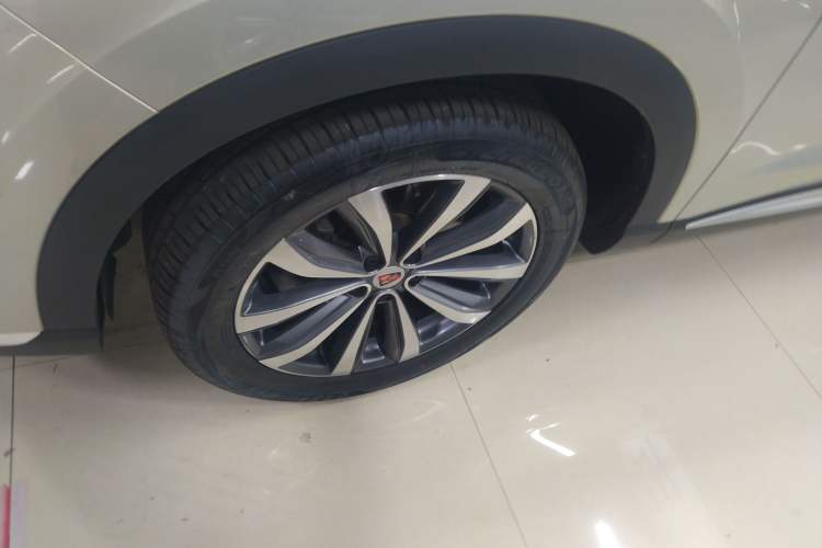 Used Roewe RX5 MAX 2019 300TGI Automatic 4G Connect Luxury Edition
