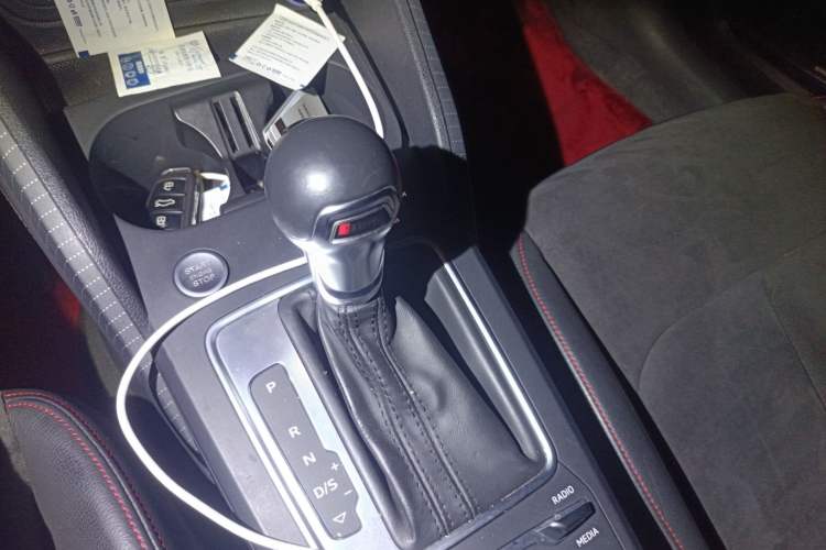 Used Audi Q2L 2018 35 TFSI Launch Exclusive Edition China V