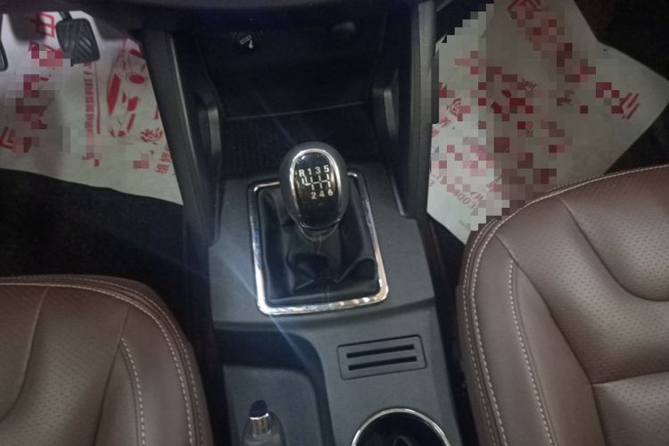 Used Bisu T5 2017 1.5T Manual Comfort Model Gear Lever