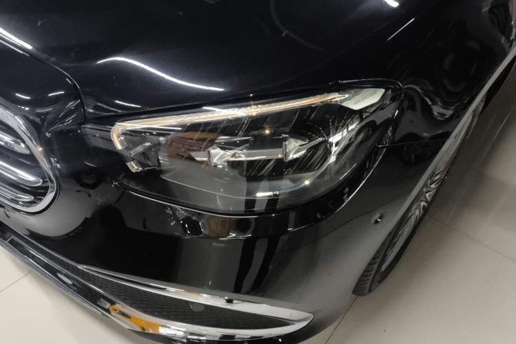 Used Mercedes-Benz E-Class 2023 Updated E 300 L Fashion Edition
