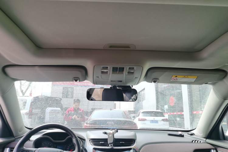 Used Chevrolet Malibu 2017 1.5T Automatic Luxury Edition Headliner