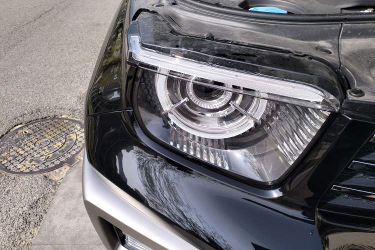 Used Tank 700 New Energy 2024 Hi4-T Extreme Edition Right Front Headlight