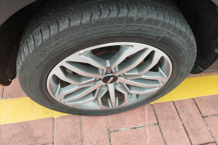 Used Wey VV5 2017 2.0T Ultra-Luxury Version