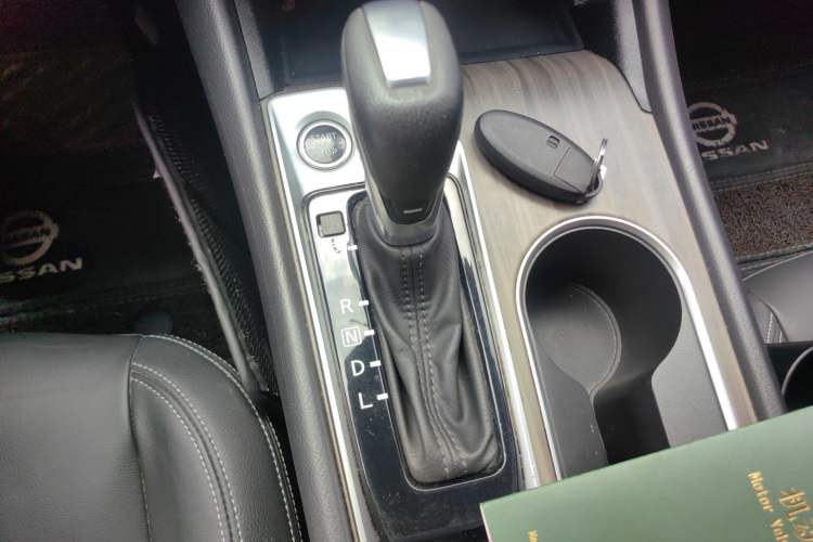 Used Nissan Teana 2021 2.0L XL Comfort Edition Gear Lever