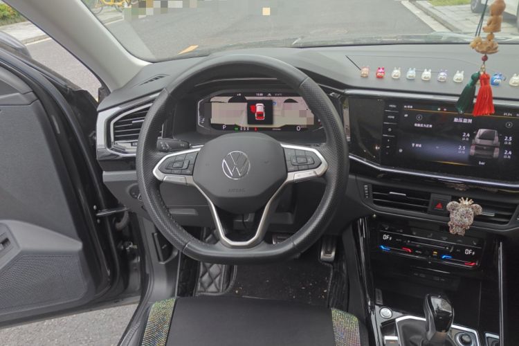 Used Volkswagen Tayron X 2020 330TSI Two-Wheel Drive Luxury Smart Connectivity Version