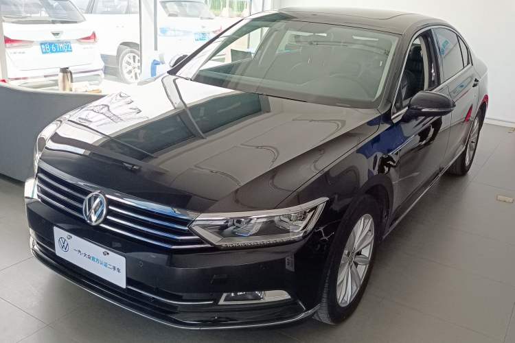 Used Volkswagen Magotan 2019 330TSI DSG Leading Model China VI Standard