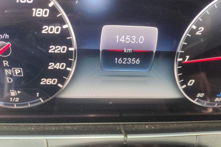 Used Mercedes-Benz E-Class 2018 E 200 L Sport Edition
