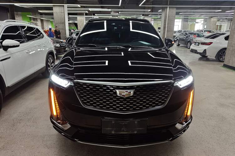 Used Cadillac XT6 2022 2.0T Six-Seater Four-Wheel Drive Luxury 120th Anniversary Limited Edition