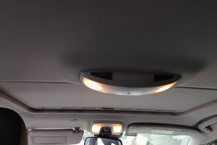 Used Volvo V60 2015 T5 Zhiyi Edition