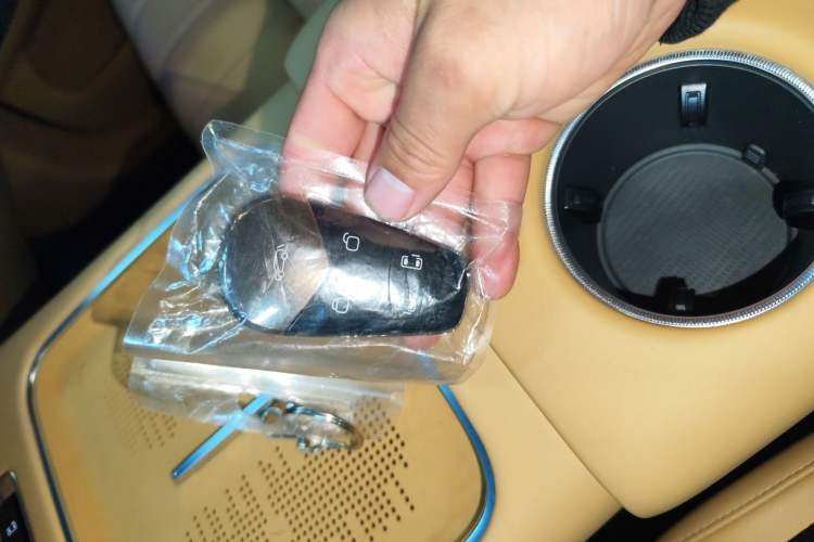 Used VOYAH Dream 2025 PHEV Four-Wheel-Drive Flagship Kunpeng Edition