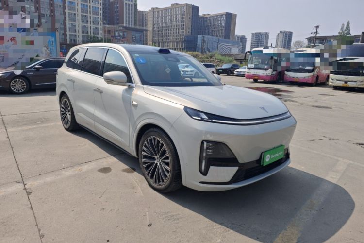 Used Deepal S09 2025 Four-Wheel Drive Ultra+ Custom Edition
