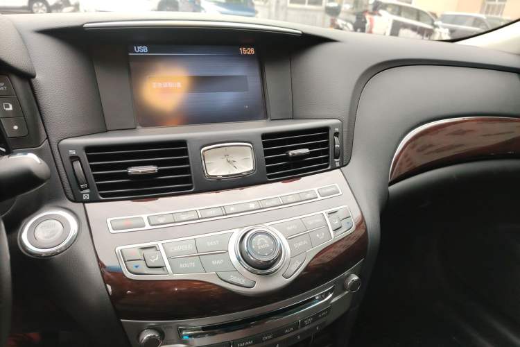 Used Infiniti Q70 2017 Q70L 2.5L Enjoyment Edition