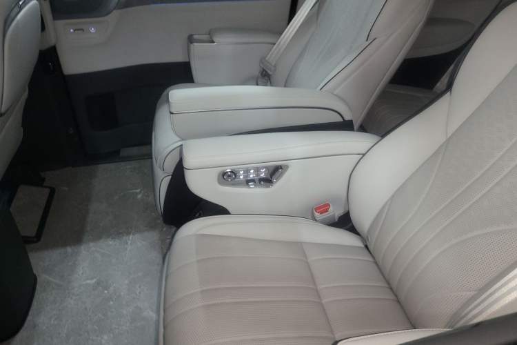 Used XPeng X9 2026 Model—Range-Extended Version 1602 Ultra
