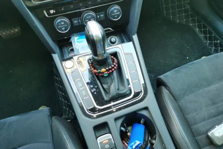 Used Volkswagen Magotan 2018 330TSI DSG Luxury Model Gear Lever