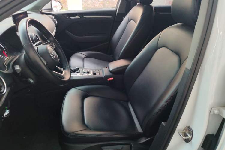 Used Audi A3 2020 Restyled Limousine 35 TFSI Ambition Version China VI Left Front Seat