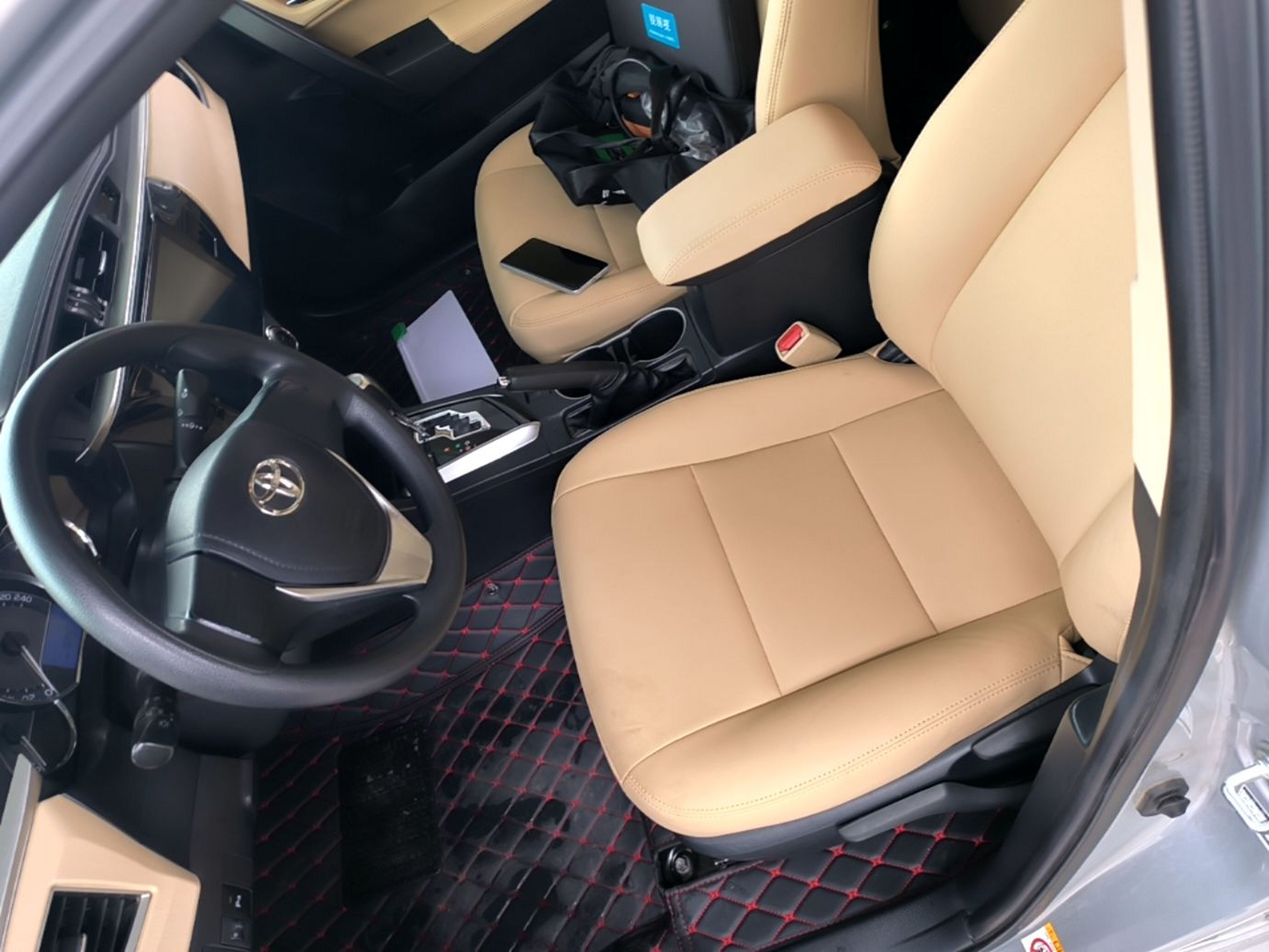 Interior delantero