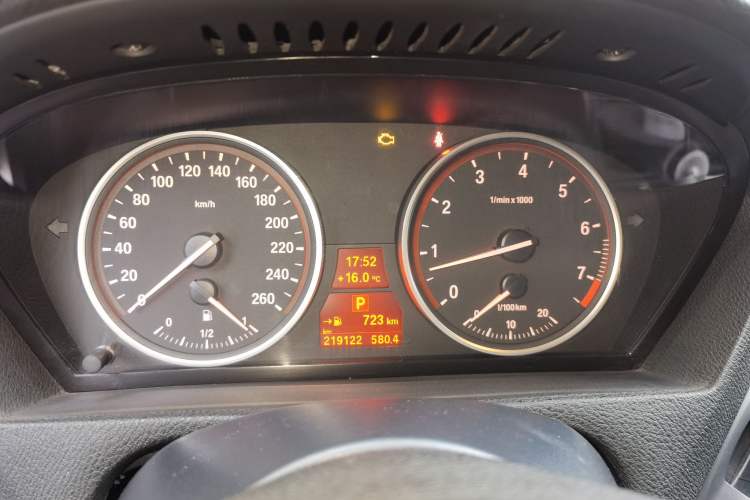 Used BMW X5 2011 xDrive35i Luxury Model

