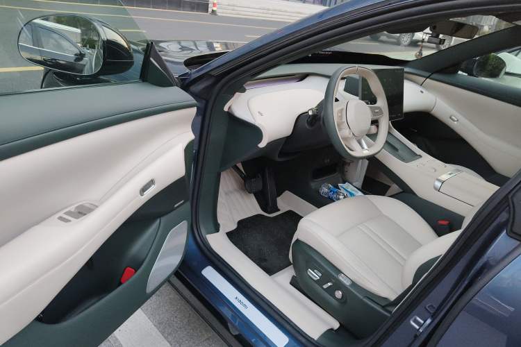 Used Xiaomi Auto YU7 2025 Ultra-Long Range All-Wheel Drive Pro Version
