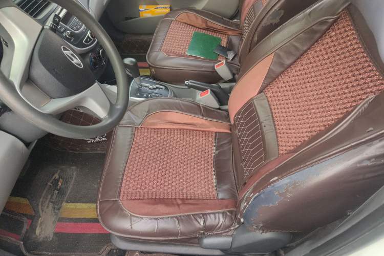 Used Hyundai Verna (older generation) 2013 Sedan 1.4L Automatic Standard GL Model
