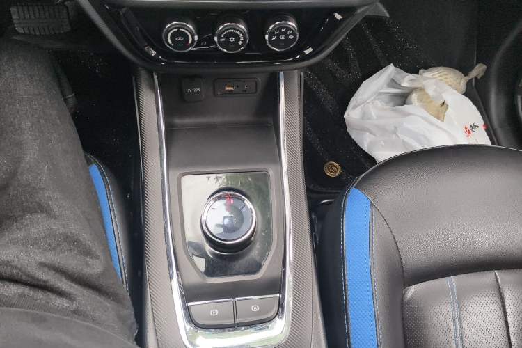 Used Soueast DX3 2018 EV400 Elite Edition