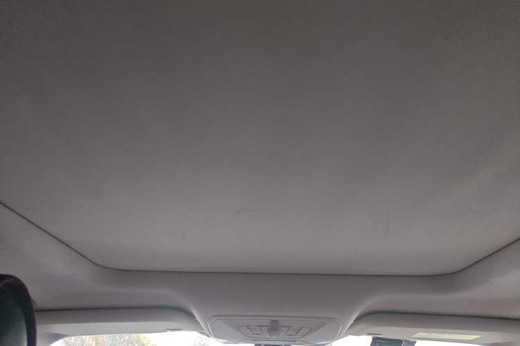 Used Ford Kuga 2015 2.0L GTDi Four-Wheel-Drive Sport Model
