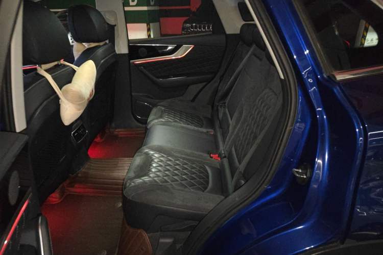 Used Hongqi HS5 2019 2.0T Smart Connect Flagship All-Wheel-Drive Version